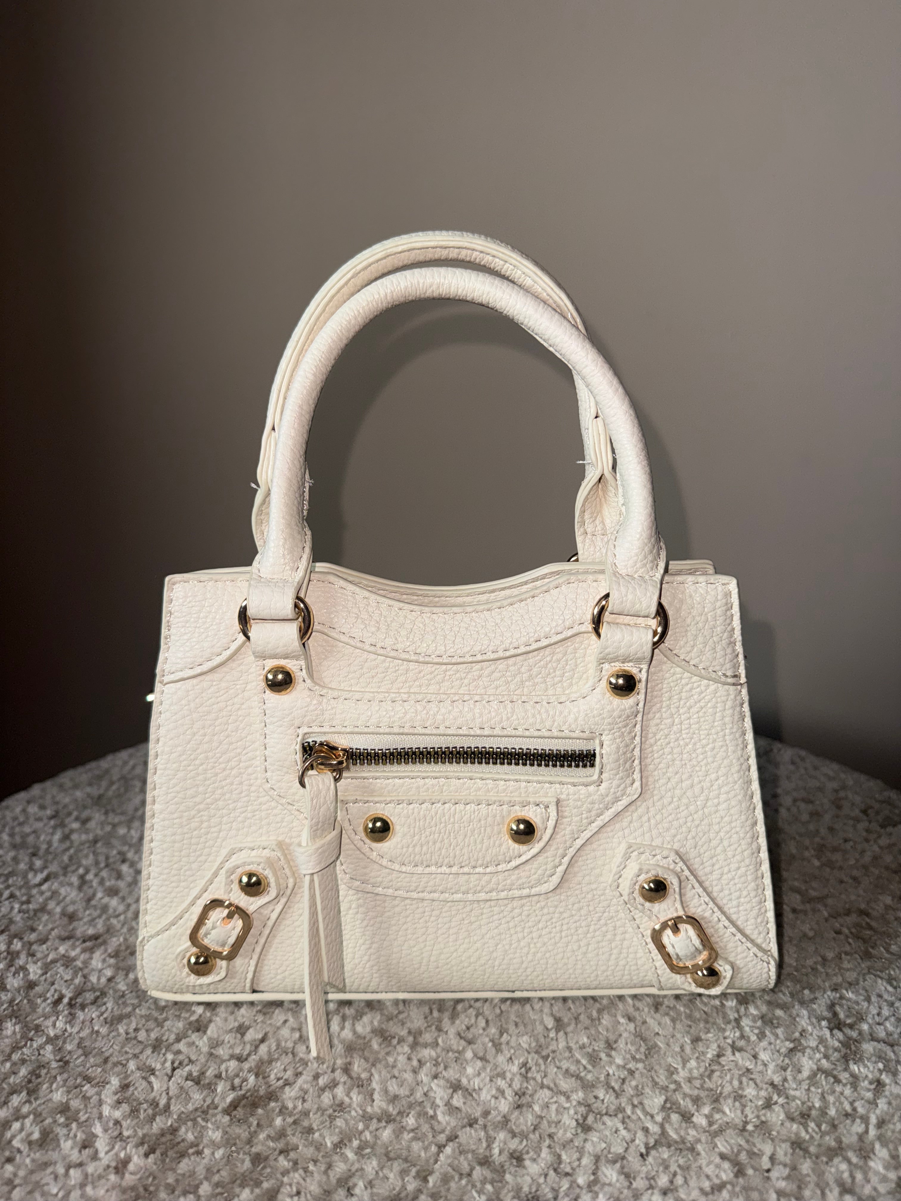Lumé tas beige